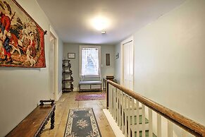 Historic Huntington Home - Walk to Westfield River