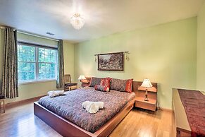Granby Home w/ Deck < 1/2 Mi to Aldrich Lake!