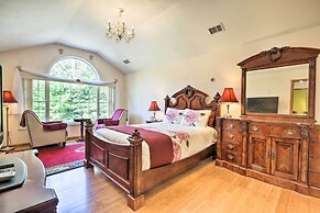 Granby Home w/ Deck < 1/2 Mi to Aldrich Lake!