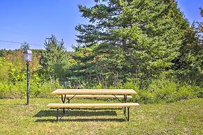 Quaint Sister Bay Studio w/ Large Backyard!