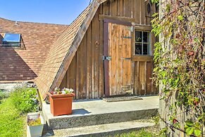 Quaint Sister Bay Studio w/ Large Backyard!