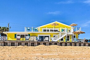 Flagler Beach Oceanfront Haven w/ Hot Tub!