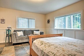 Brookings Vacation Rental Studio - Walk to Town!