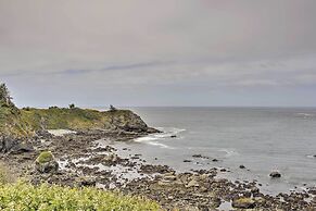 Brookings Vacation Rental Studio - Walk to Town!