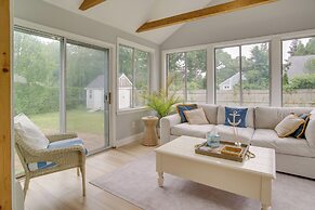 Dennis Retreat: 4 Mi to Mayflower Beach!