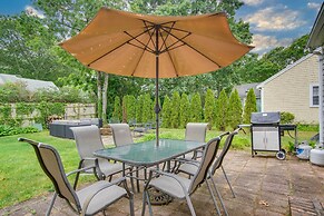 Dennis Retreat: 4 Mi to Mayflower Beach!