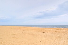 Beachfront Ocean City Vacation Rental Condo!