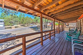 Rustic Ruidoso Log Cabin With Hot Tub & Deck!