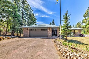 Cloudcroft Escape w/ Forest Views!