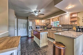 Cloudcroft Escape w/ Forest Views!