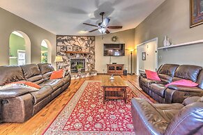 Cloudcroft Escape w/ Forest Views!