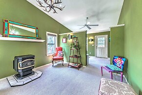 Cloudcroft Escape w/ Forest Views!