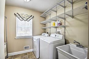 Lovely Rushville Home w/ Canandaigua Lake Views!