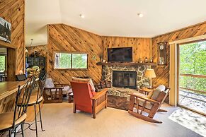 1 Mi to Peak 7: Home w/ Hot Tub in Breckenridge!