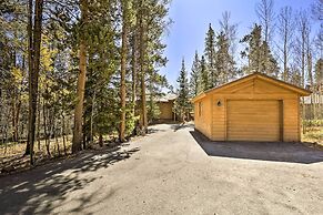 1 Mi to Peak 7: Home w/ Hot Tub in Breckenridge!