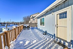 Updated Townhome: Near Airport & Shopping!