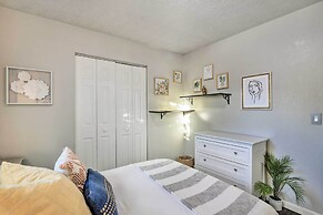 Updated Townhome: Near Airport & Shopping!