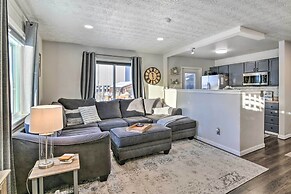 Updated Townhome: Near Airport & Shopping!