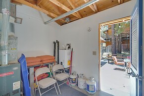 Near Chairlift & Shuttle: Big Bear Lake Cabin!