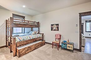 Breck Cabin w/ Hot Tub ~ 2 Mi to Main Street!