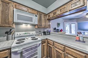 Ruidoso Downs Condo w/ Mtn View + Balcony!