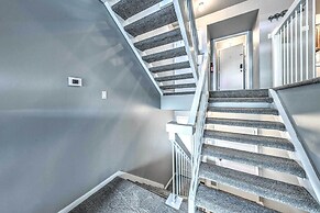 Ruidoso Downs Condo w/ Mtn View + Balcony!