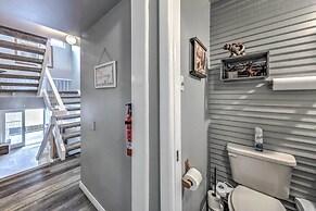 Ruidoso Downs Condo w/ Mtn View + Balcony!