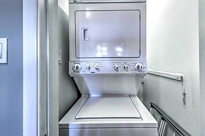 Ruidoso Downs Condo w/ Mtn View + Balcony!