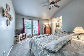 Ruidoso Downs Condo w/ Mtn View + Balcony!