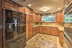 Charming Tallahassee Family Hideaway: 5 Mi to Fsu!