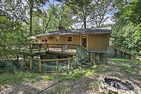 Charming Tallahassee Family Hideaway: 5 Mi to Fsu!