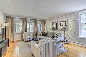 Central Philly Townhome w/ Patio & City Views!