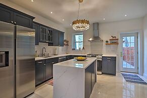 Upscale + Unique Townhome in University City!