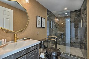 Upscale + Unique Townhome in University City!