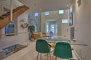 Upscale + Unique Townhome in University City!