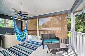 Crystal River Getaway w/ Hot Tub & Game Room!