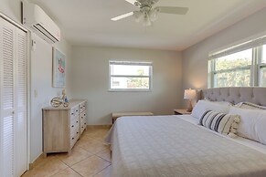 2 Mi to Swim & Shop: Updated North Palm Beach Home