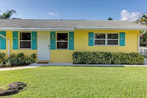 2 Mi to Swim & Shop: Updated North Palm Beach Home