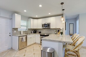 2 Mi to Swim & Shop: Updated North Palm Beach Home