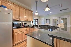 Cozy Mobile Condo w/ Community Outdoor Pool!