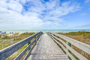 Indian Rocks Beach Cottage, Walk to Beach!