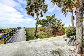 Indian Rocks Beach Cottage, Walk to Beach!