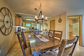 Townhome w/ Mtn Views: 1 Block to Downtown Ouray!