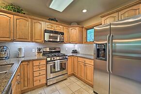 Townhome w/ Mtn Views: 1 Block to Downtown Ouray!