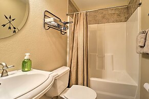 Townhome w/ Mtn Views: 1 Block to Downtown Ouray!