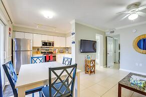 Sunlit Longboat Key Escape w/ Private Resort Beach
