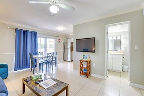 Sunlit Longboat Key Escape w/ Private Resort Beach