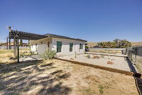 Vacation Home w/ Hot Tub & Pool: Near Joshua Tree!