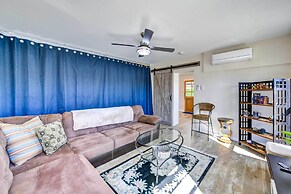 Hot Tub & Pool: Joshua Tree Vacation Home!