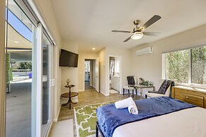 Hot Tub & Pool: Joshua Tree Vacation Home!